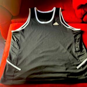 Men’s 2X Adidas jersey